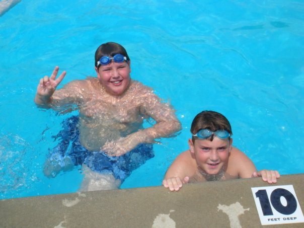 2586_63910136885_8140855_n