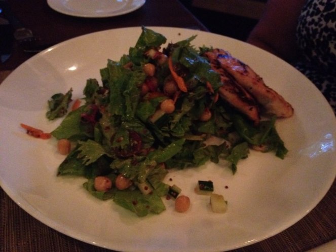 Garden salad with chicken youseff