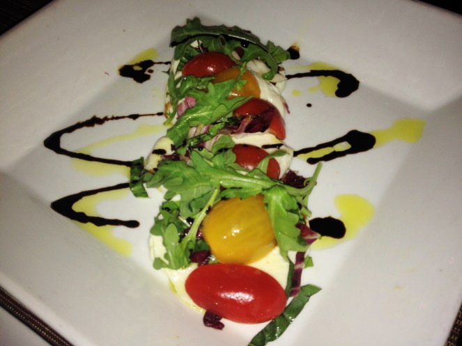 ariaheirloomtomatocaprese