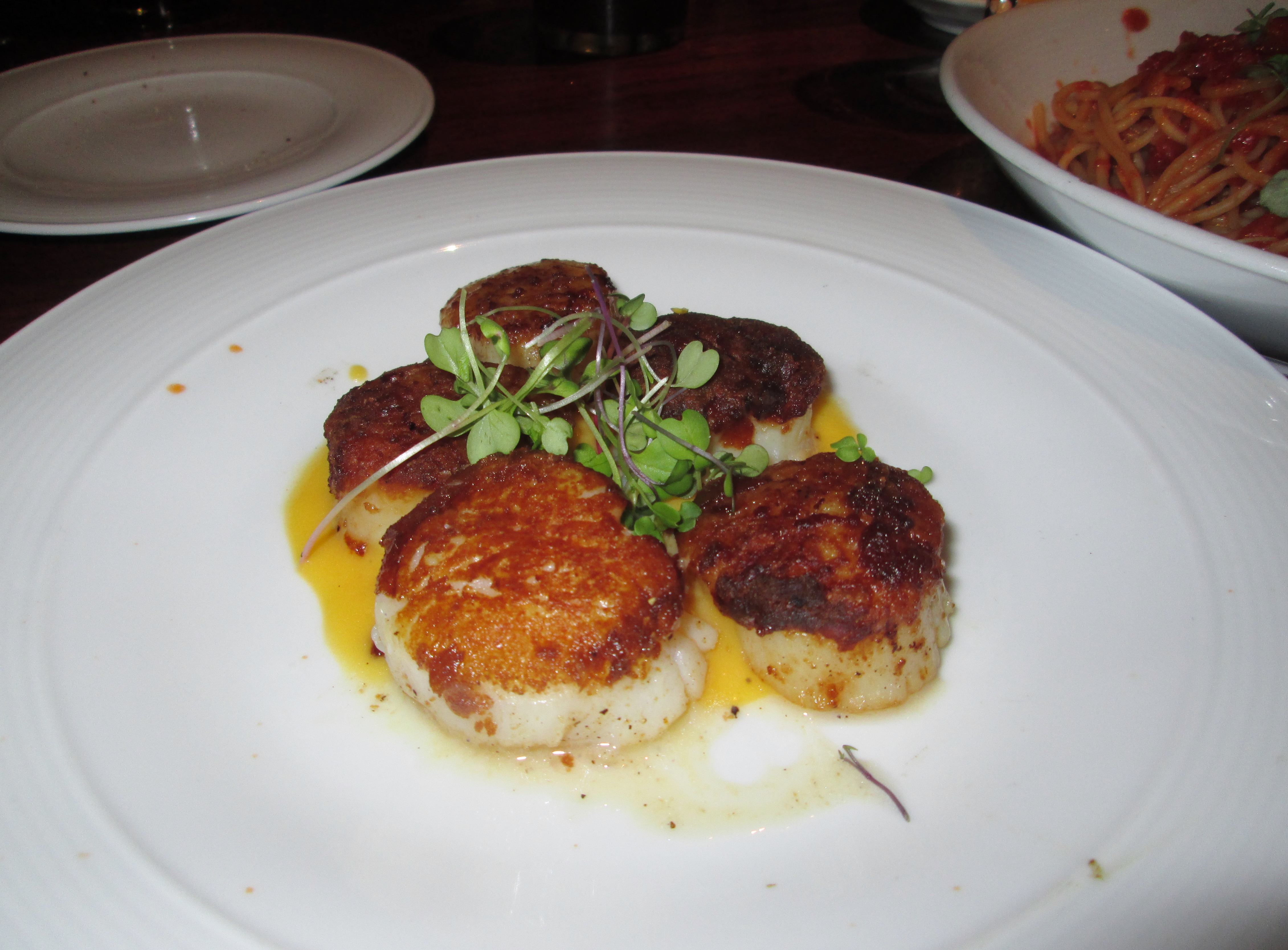 roosterssearedseascallops